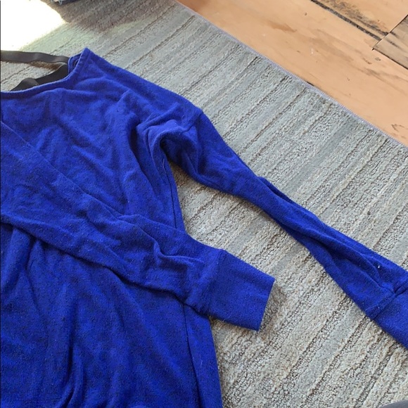 Long sleeve sweater. - Picture 3 of 3